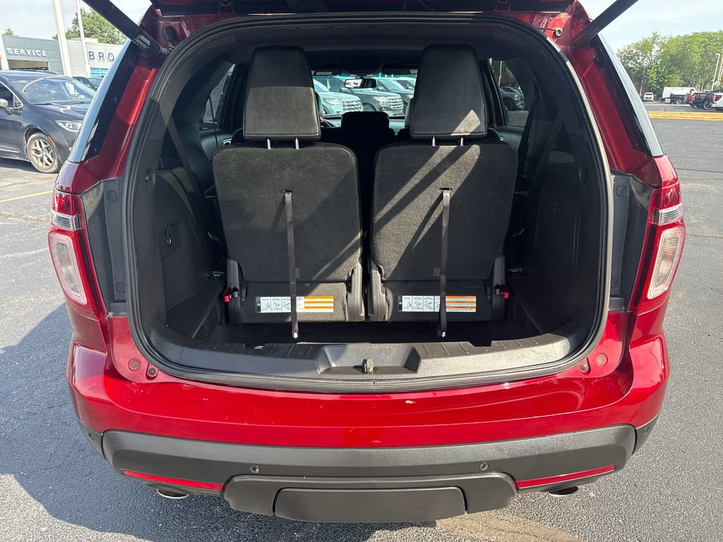 Used 2013 Ford Explorer XLT FWD image 11