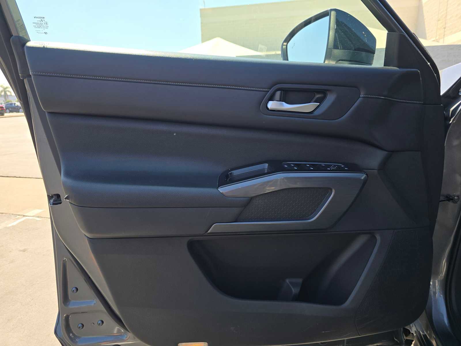 Used 2022 Nissan Pathfinder SL w/ Cargo Package image 20