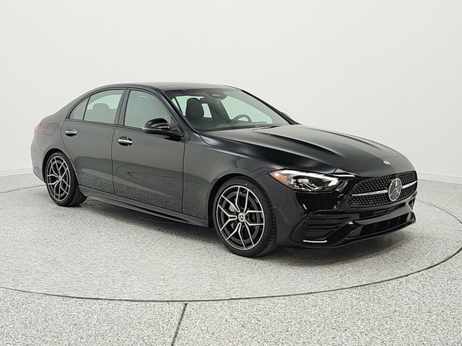 Used 2022 Mercedes-Benz C 300 Sedan image 3