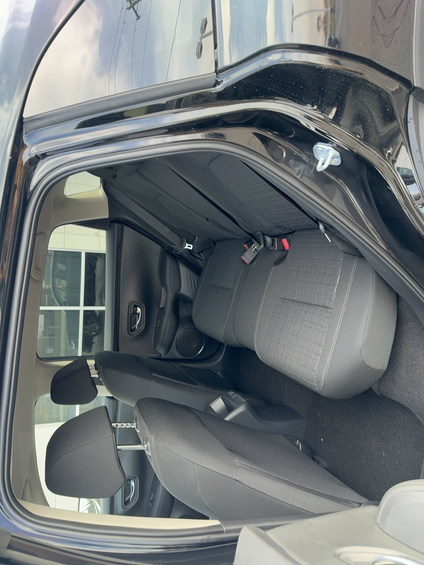 Certified 2026 Honda HR-V LX image 11