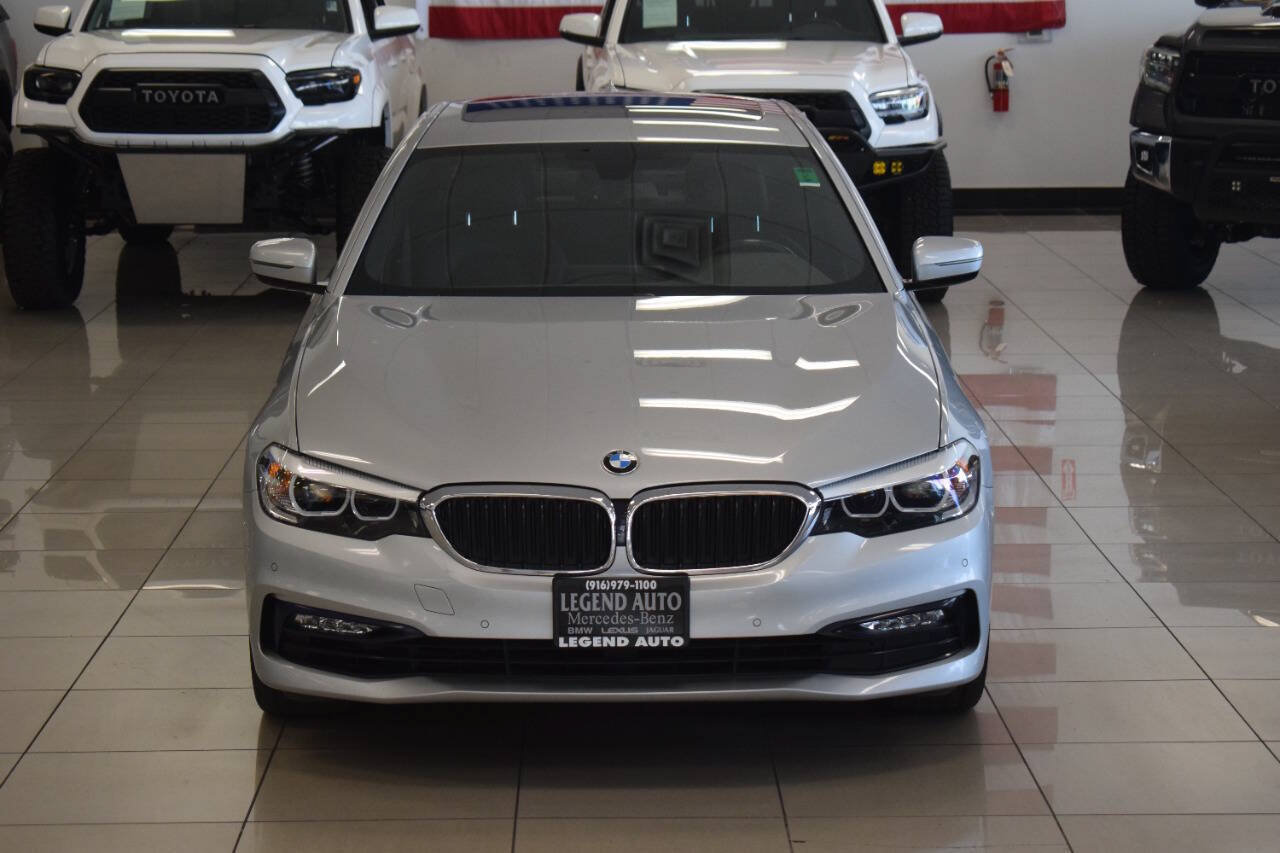 Used 2018 BMW 530i xDrive AWD/4WD image 8
