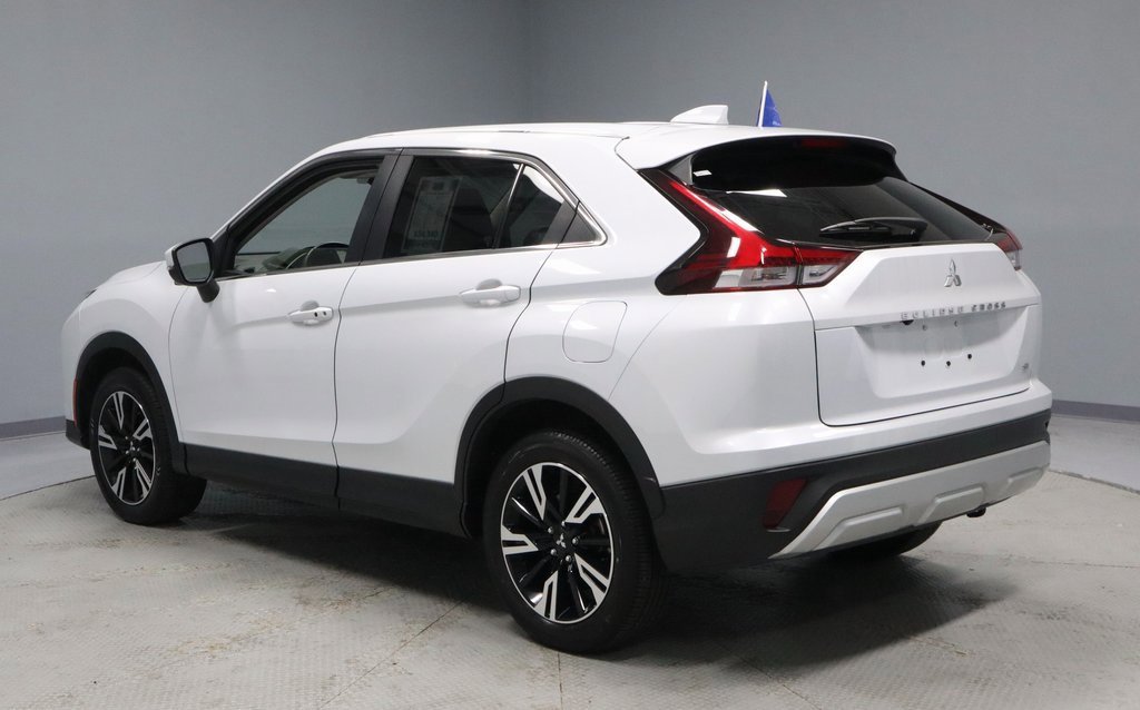 Used 2024 Mitsubishi Eclipse Cross SE image 9