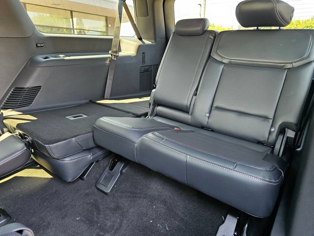 New 2026 Ford Expedition Max Platinum w/ Stealth Performance Package AWD/4WD image 12