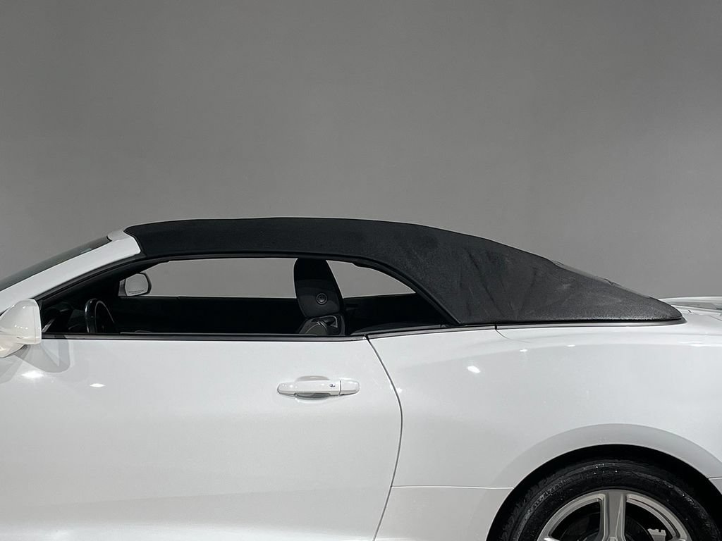 Used 2019 Chevrolet Camaro LT RWD image 86
