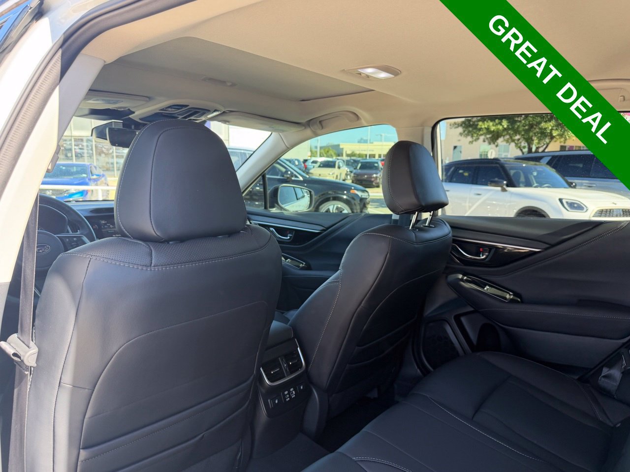 Used 2025 Subaru Outback Touring XT AWD/4WD image 36