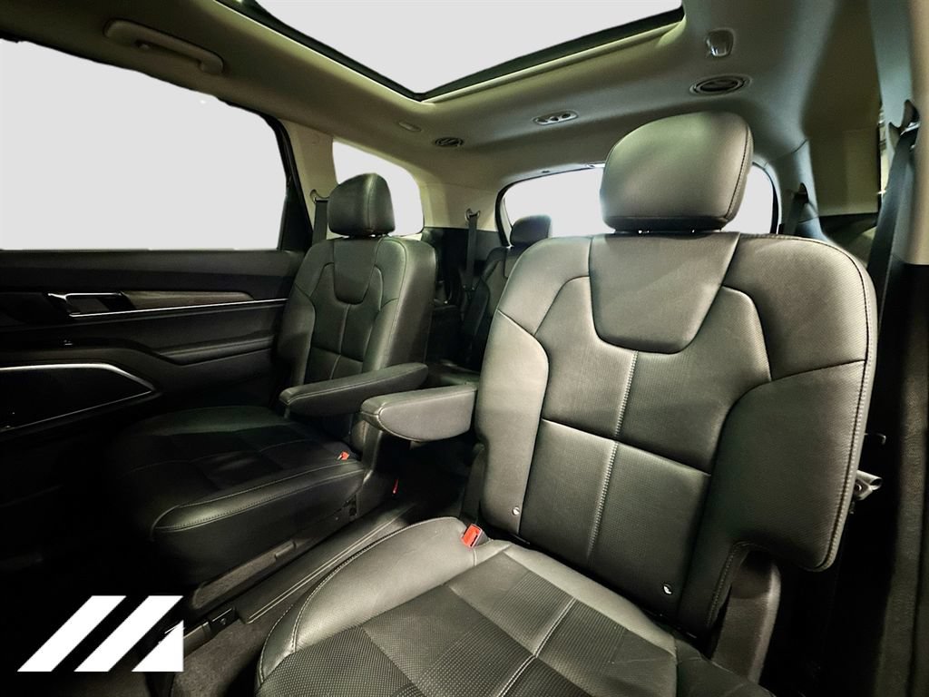 Used 2022 Kia Telluride SX w/ Towing Package AWD/4WD image 27