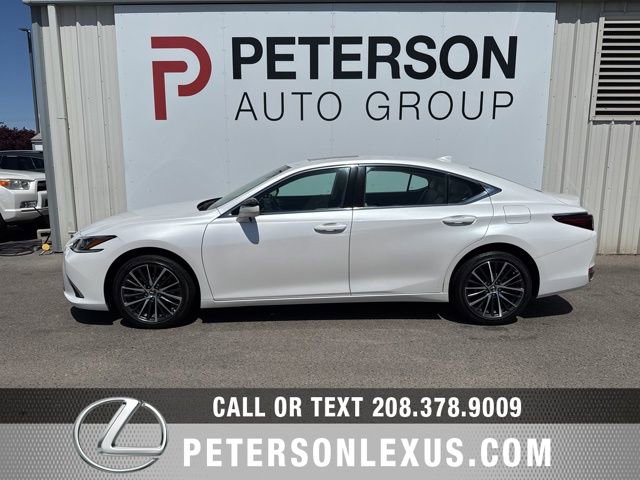 Used 2023 Lexus ES 250 w/ Premium Package AWD/4WD image 7