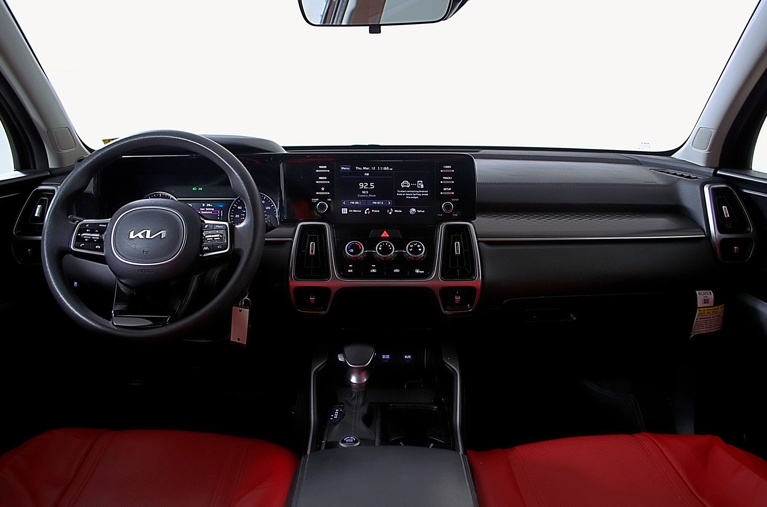 Used 2022 Kia Sorento LX image 13