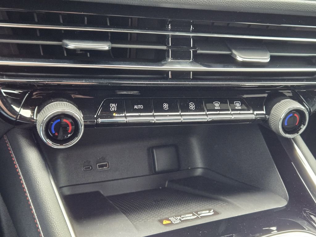 New 2026 Chevrolet Traverse Z71 w/ Enhanced Driving Package image 15