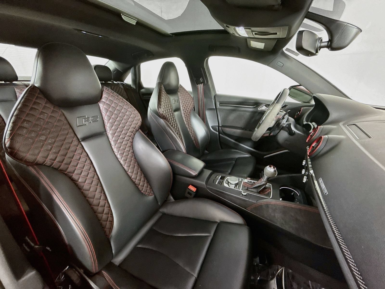 Used 2018 Audi RS 3 AWD/4WD image 28