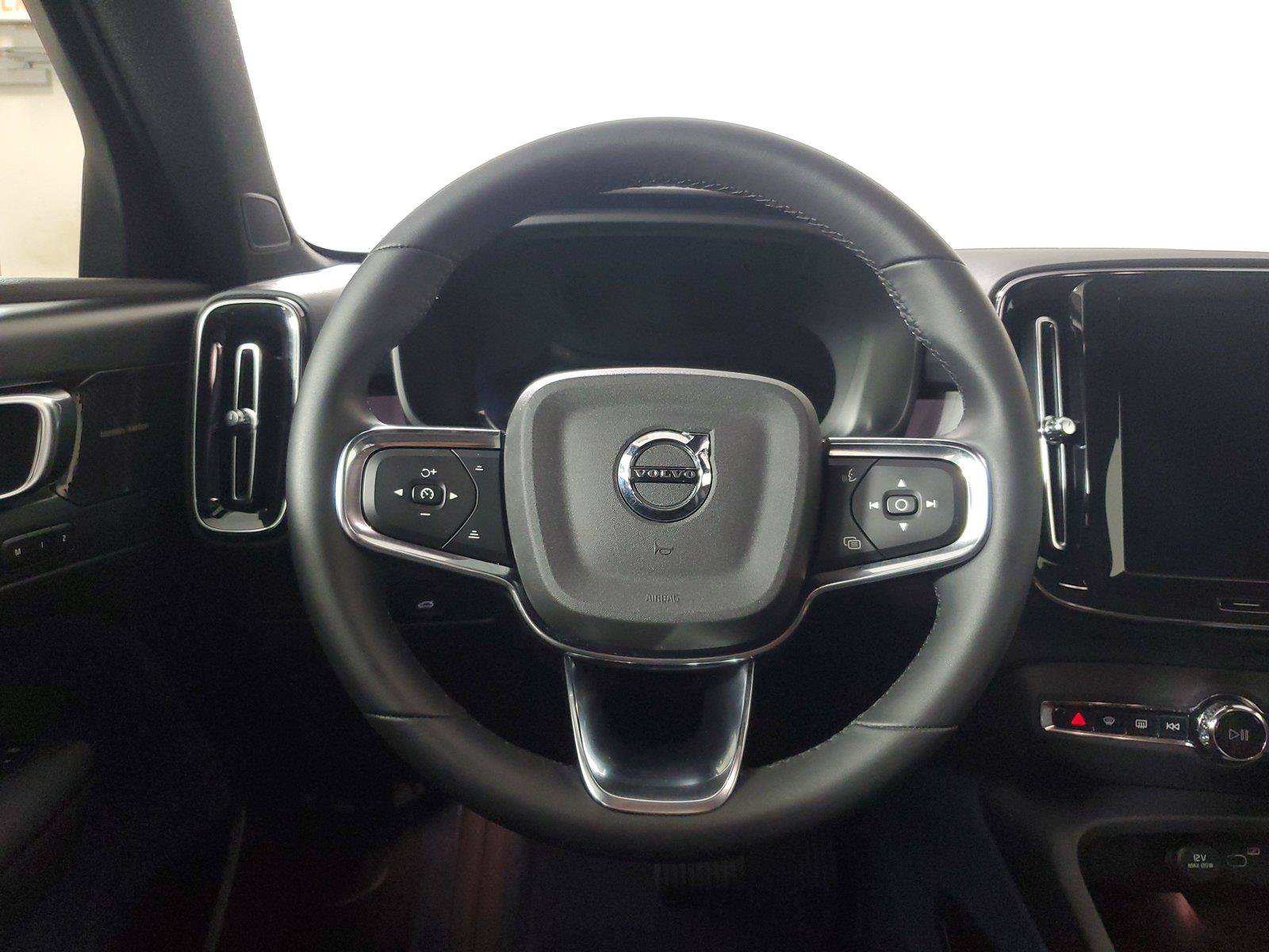 Certified 2023 Volvo C40 P8 Recharge Ultimate AWD/4WD image 16