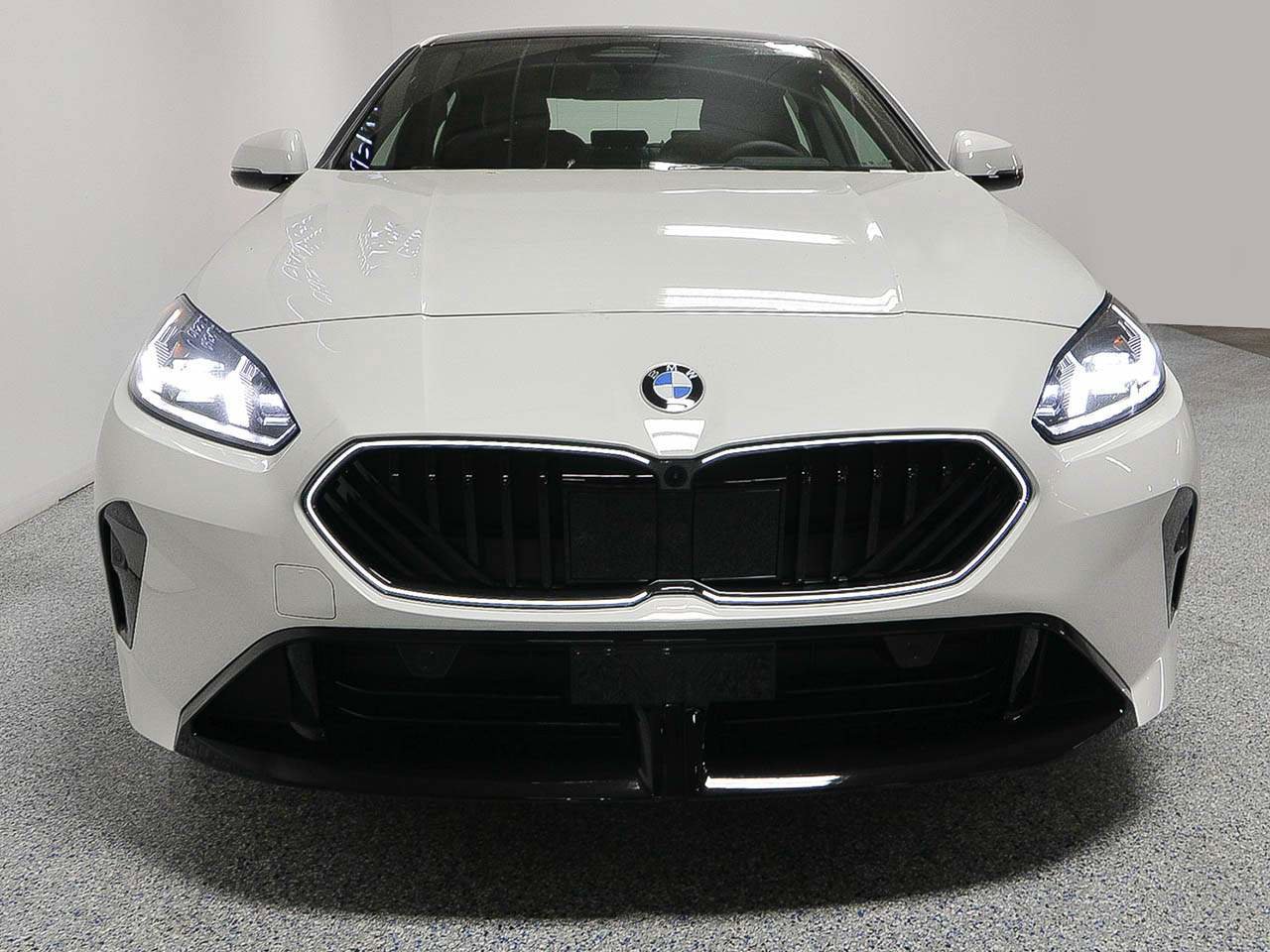 Used 2026 BMW 228i w/ Technology Package image 2