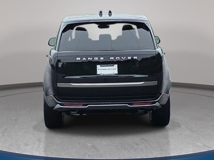 New 2026 Land Rover Range Rover Long Wheelbase SE AWD/4WD image 6