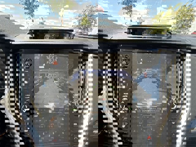 New 2025 Subaru Legacy Limited image 17