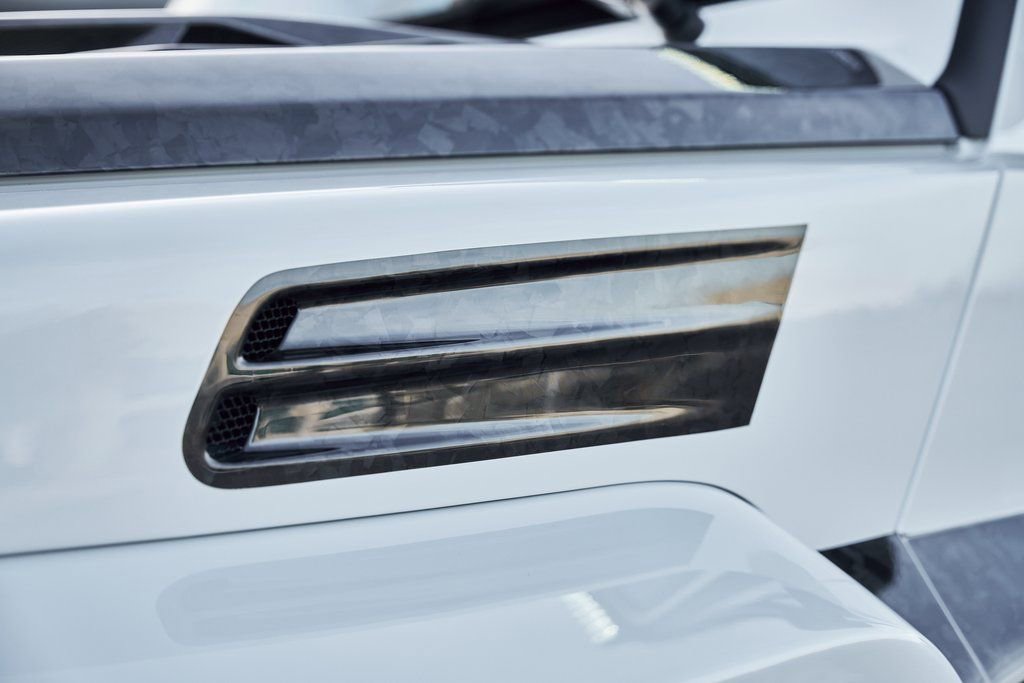 Used 2025 Mercedes-Benz G 63 AMG 4MATIC image 12