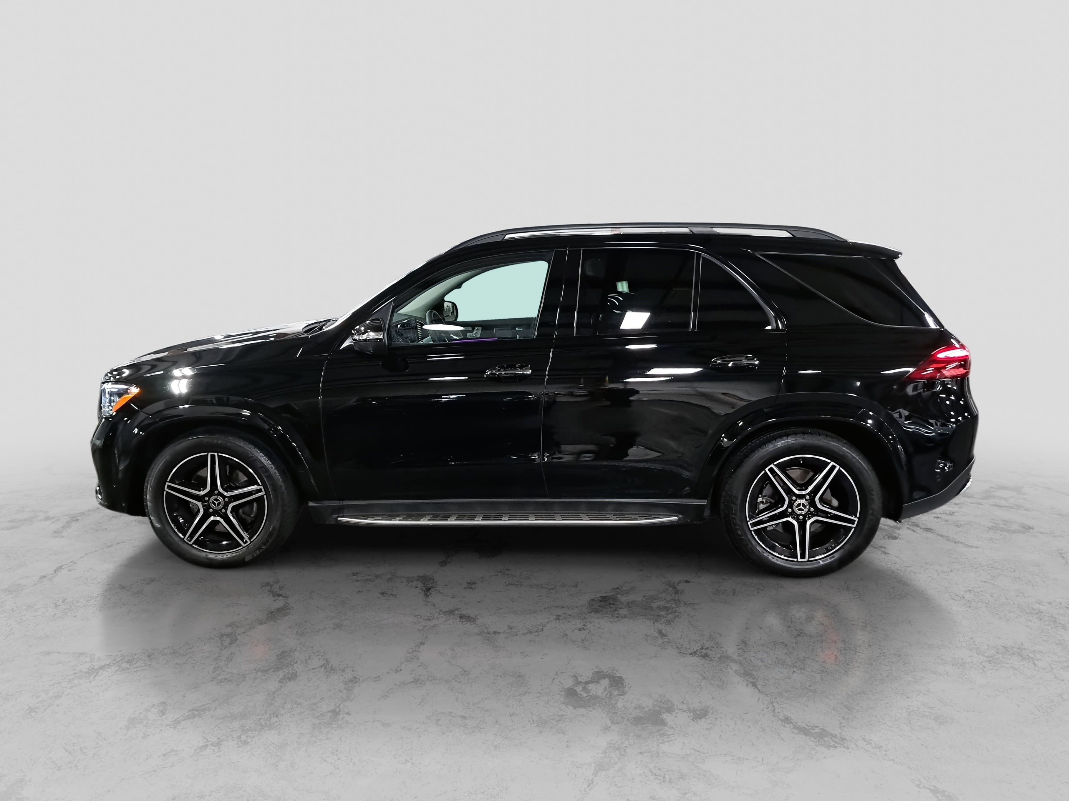 Certified 2026 Mercedes-Benz GLE 350 4MATIC image 9