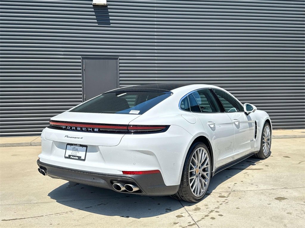 New 2025 Porsche Panamera 4 image 7