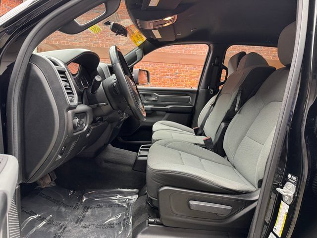 Used 2022 RAM 1500 Big Horn AWD/4WD image 22