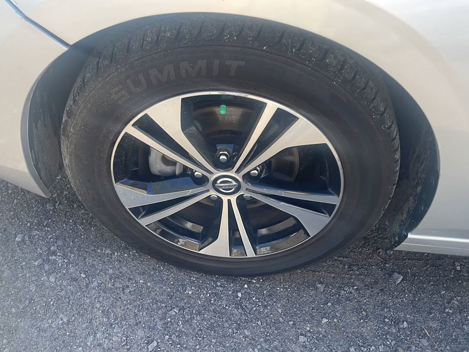 Used 2023 Nissan Sentra SV FWD image 21