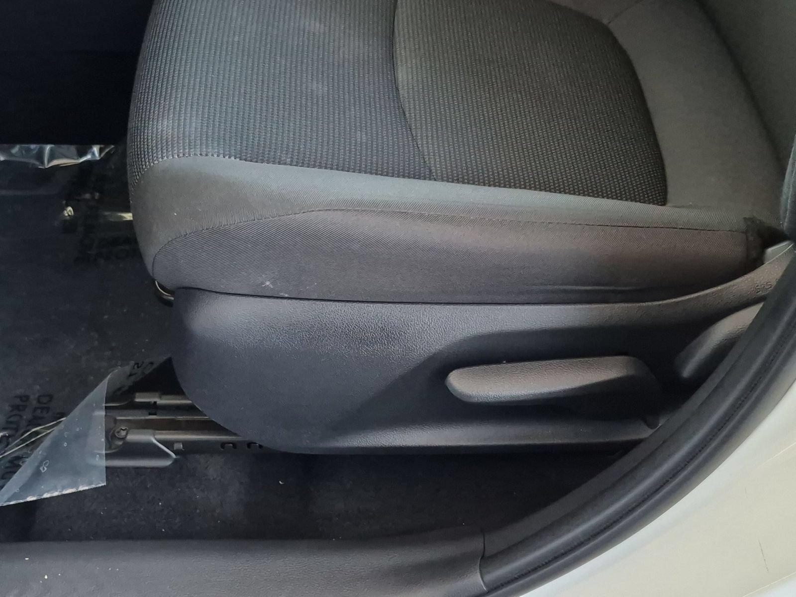 Used 2024 Toyota RAV4 LE AWD/4WD image 22