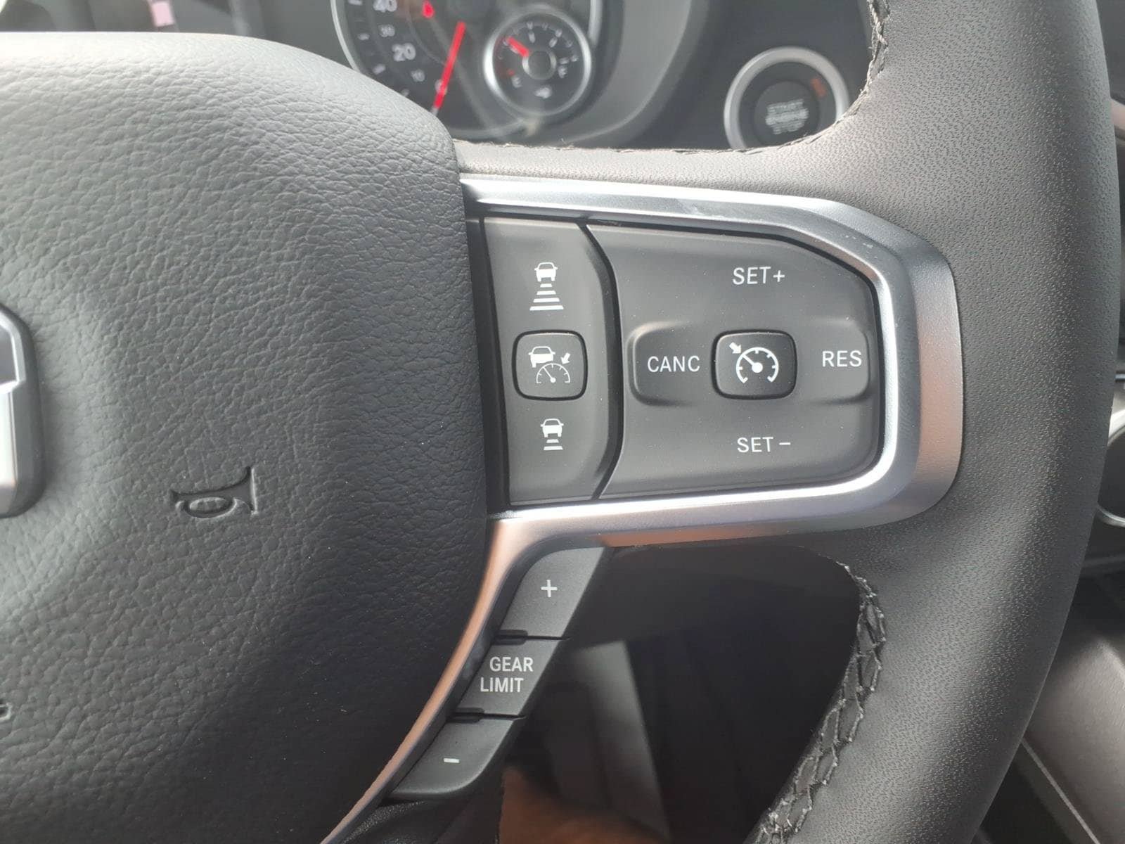 New 2026 RAM 1500 Big Horn AWD/4WD image 23