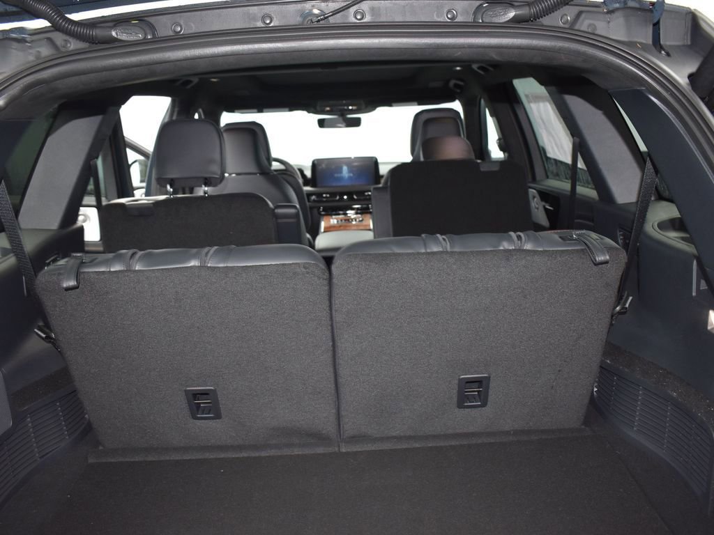 New 2025 Lincoln Aviator Black Label image 13