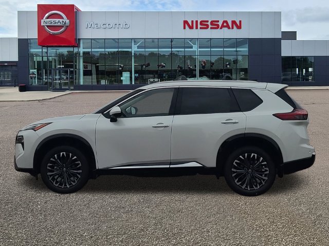 New 2026 Nissan Rogue Platinum AWD/4WD image 4