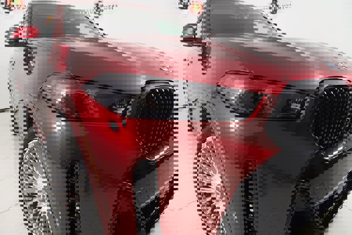 Used 2024 BMW X6 xDrive40i w/ Premium Package image 50