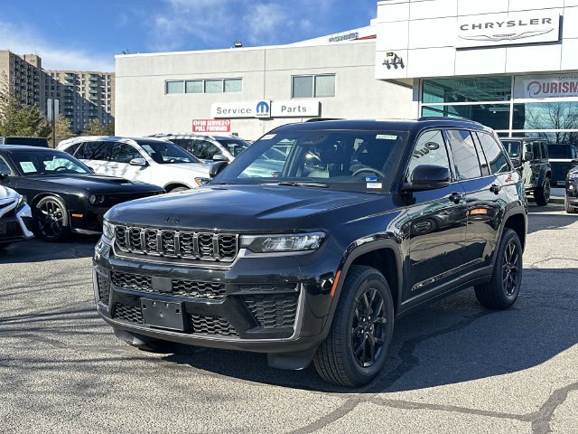 New 2026 Jeep Grand Cherokee Altitude AWD/4WD image 5