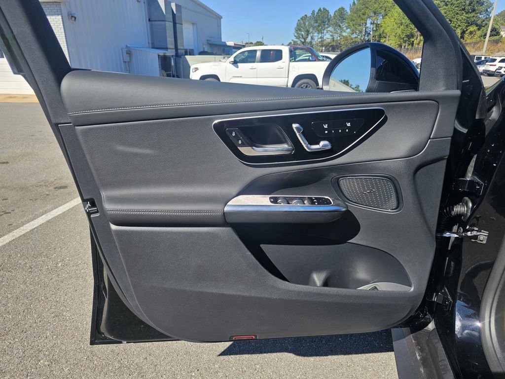 New 2026 Mercedes-Benz GLC 300 4MATIC image 11