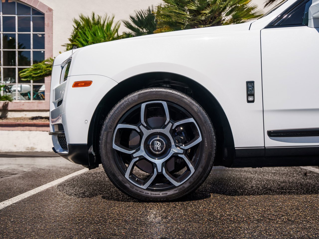 Certified 2023 Rolls-Royce Cullinan Black Badge w/ Driver's Package image 11