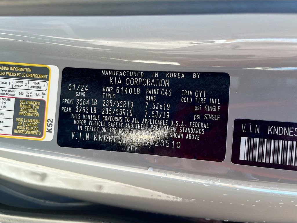 Used 2024 Kia Carnival SX image 32