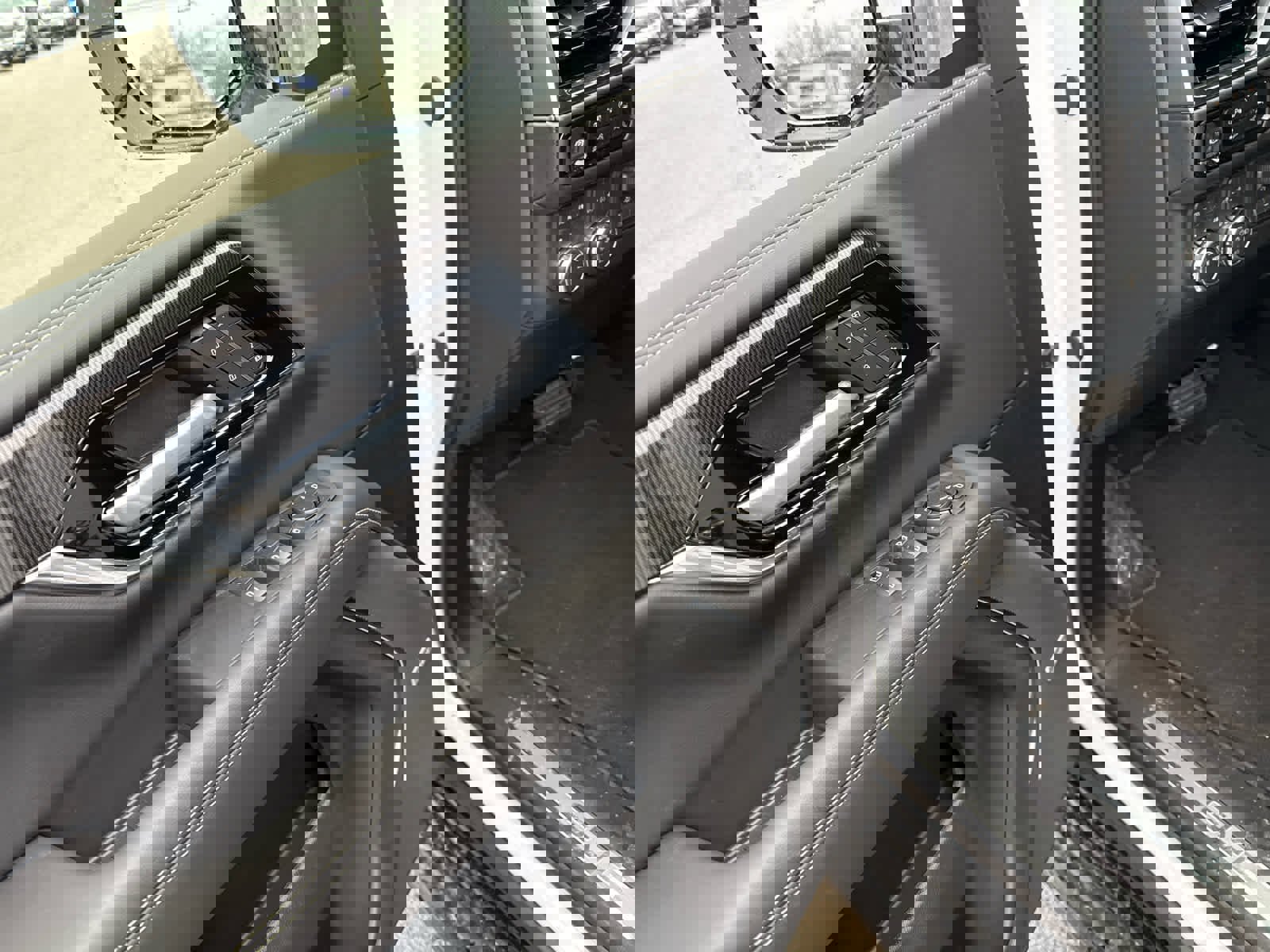 New 2026 GMC Yukon Elevation w/ Elevation Premium Package image 13