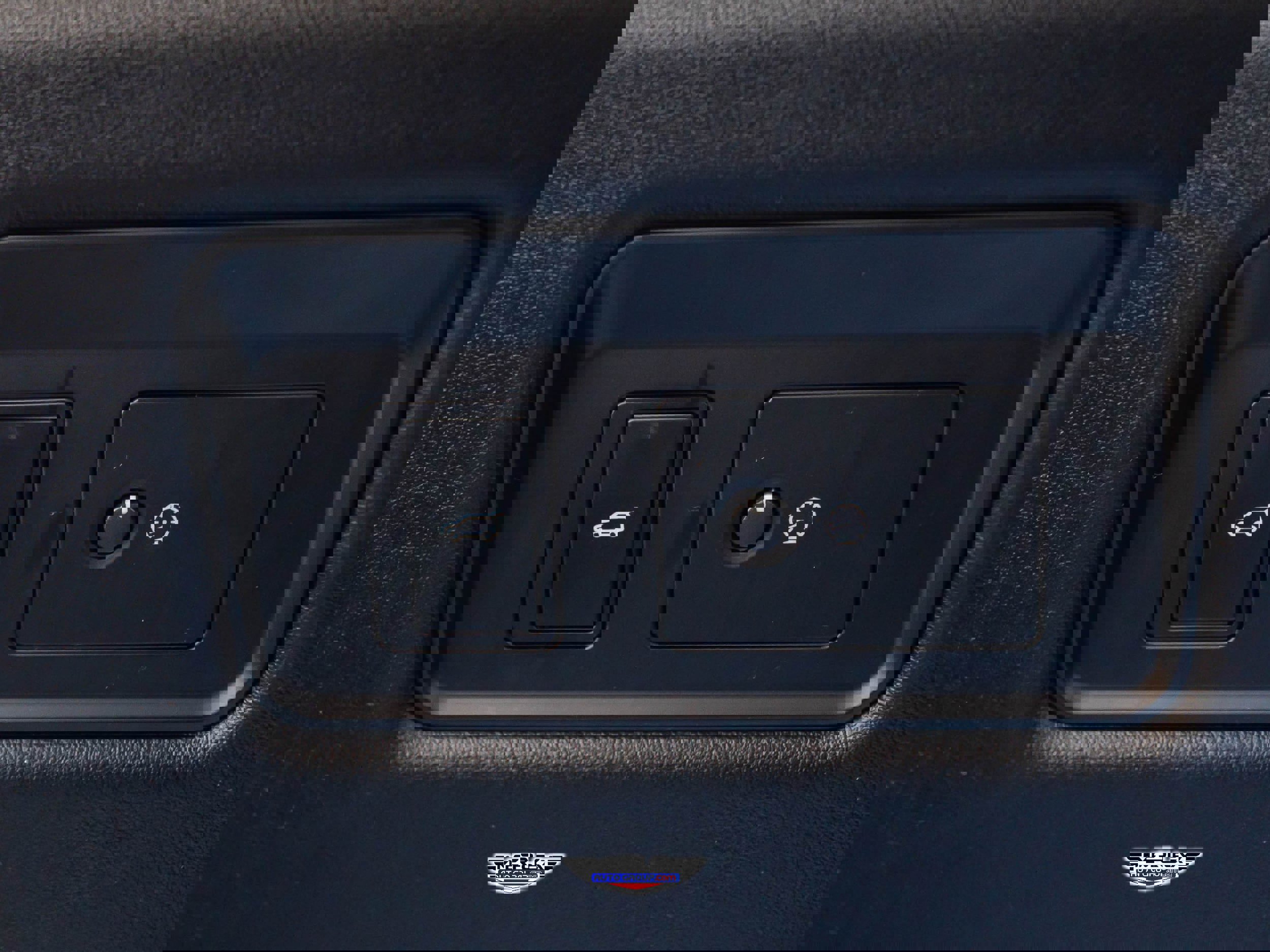 Used 2020 Land Rover Range Rover Long Wheelbase HSE image 41