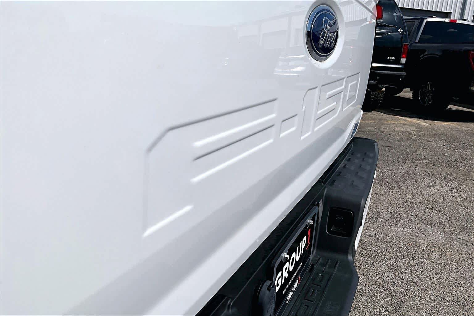 Used 2023 Ford F150 Lightning XLT AWD/4WD image 9