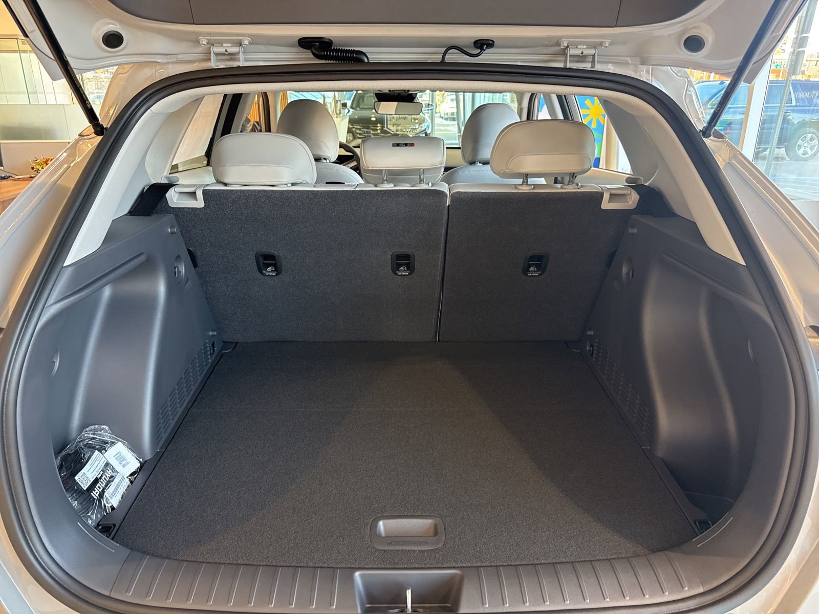 New 2026 Hyundai Kona SEL Premium image 8