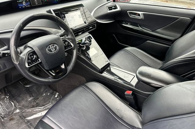 Used 2019 Toyota Mirai image 11
