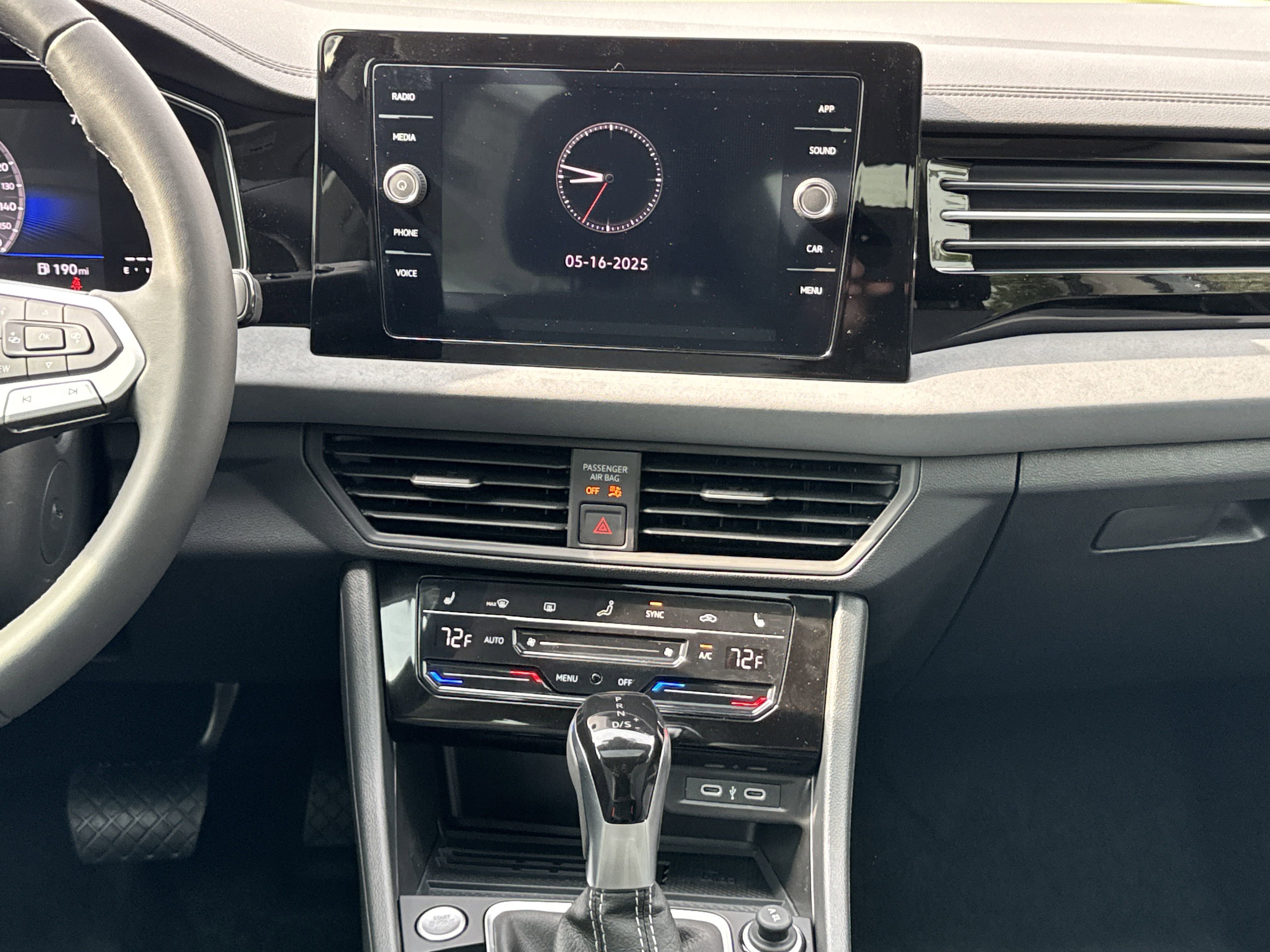 New 2026 Volkswagen Jetta SE FWD image 17
