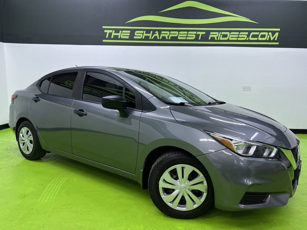 Used 2020 Nissan Versa S FWD image 1