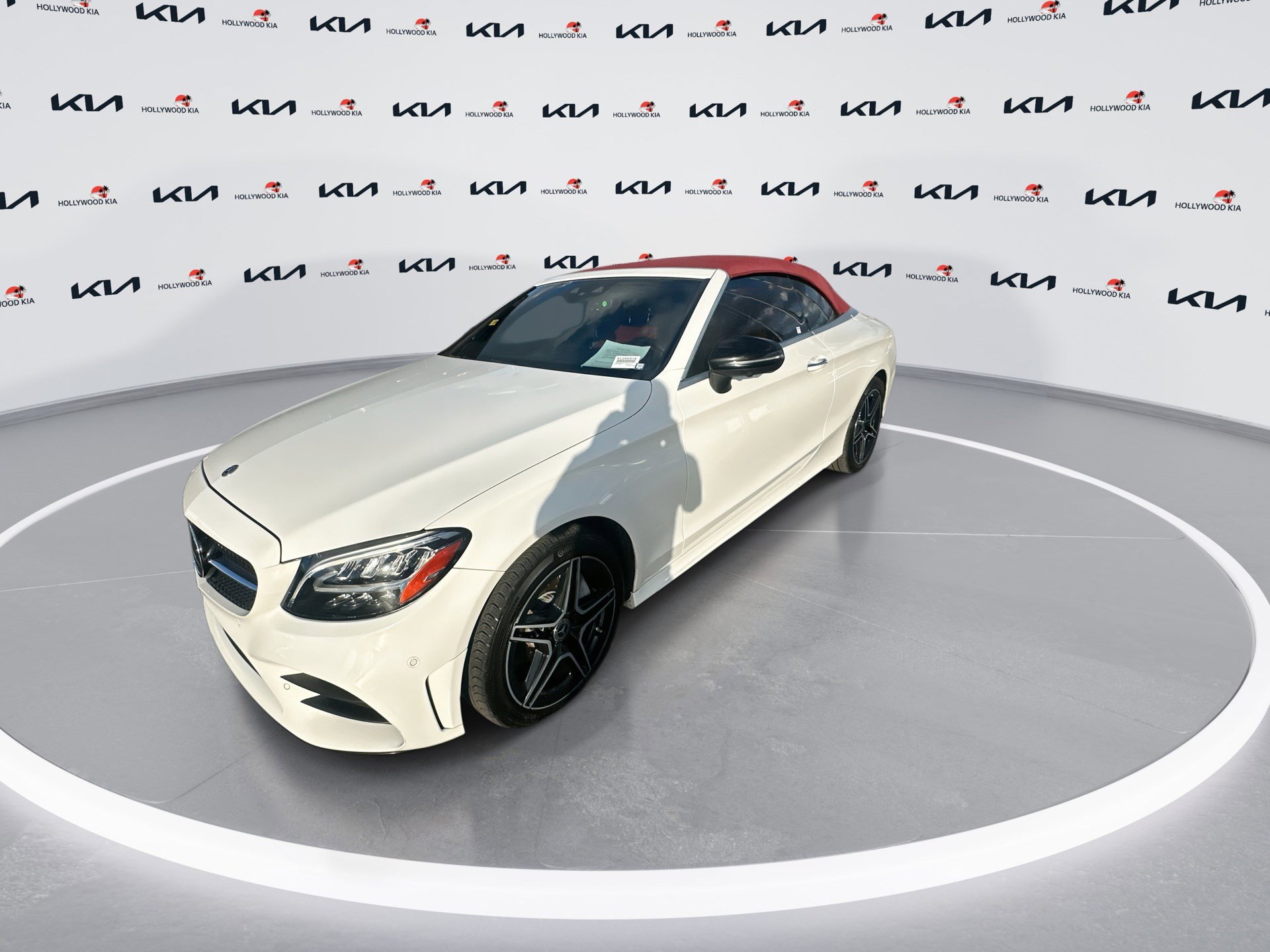 Used 2020 Mercedes-Benz C 300 4MATIC Cabriolet image 4