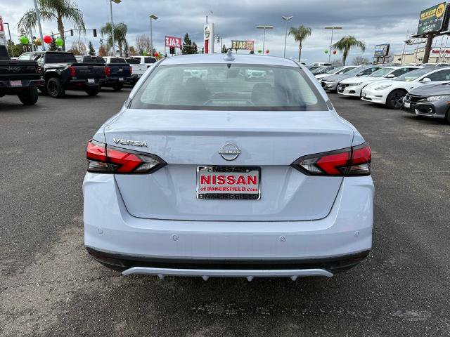 New 2025 Nissan Versa SV w/ Trunk Package FWD image 5