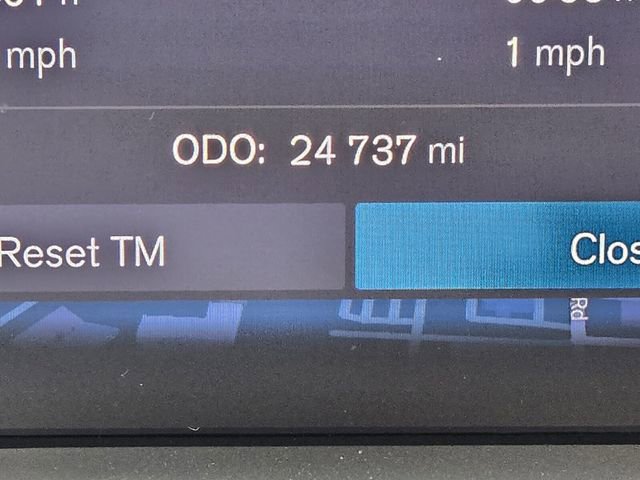 Certified 2023 Volvo XC60 B5 Plus w/ Climate Package image 24