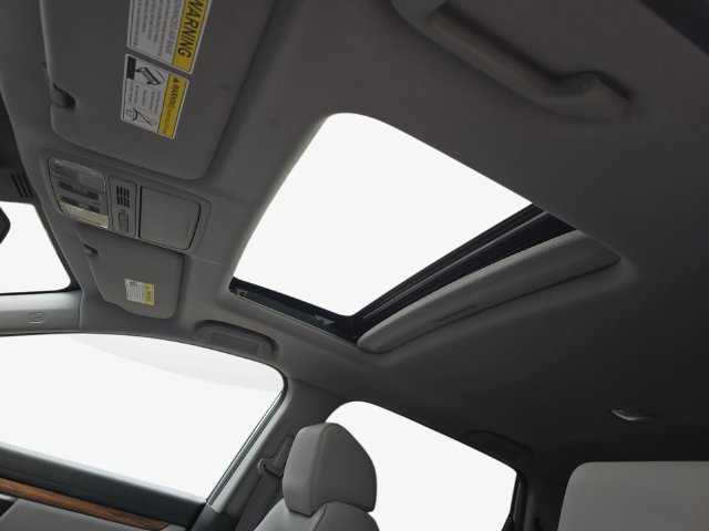 Used 2022 Honda CR-V Touring image 29