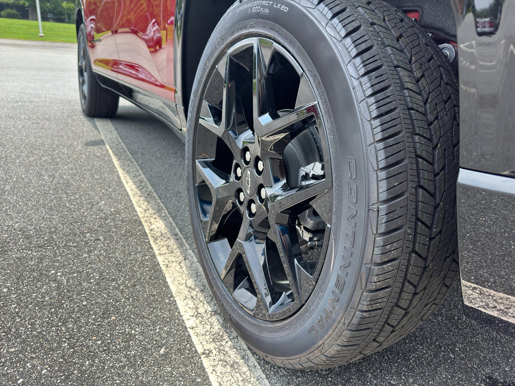 New 2025 Chevrolet Traverse RS image 15