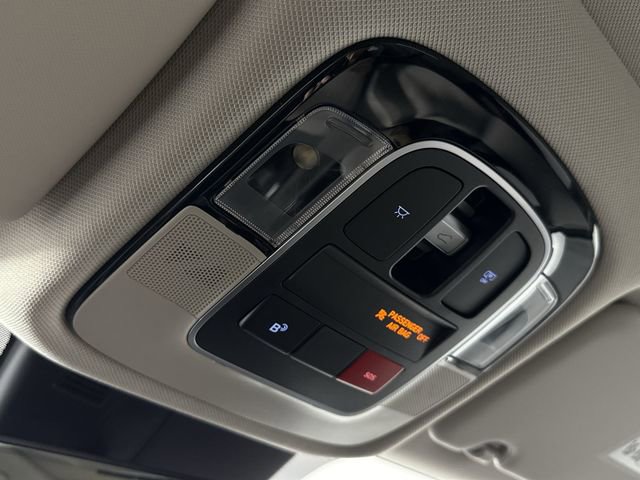 New 2026 Hyundai Tucson Limited image 25