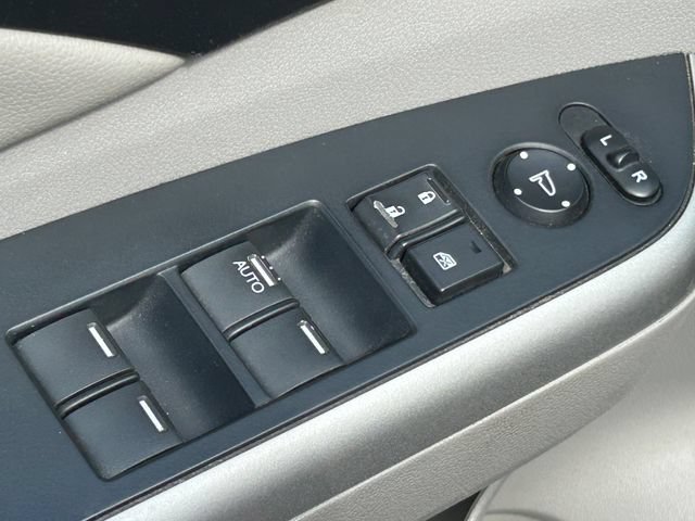 Used 2012 Honda CR-V EX-L image 26