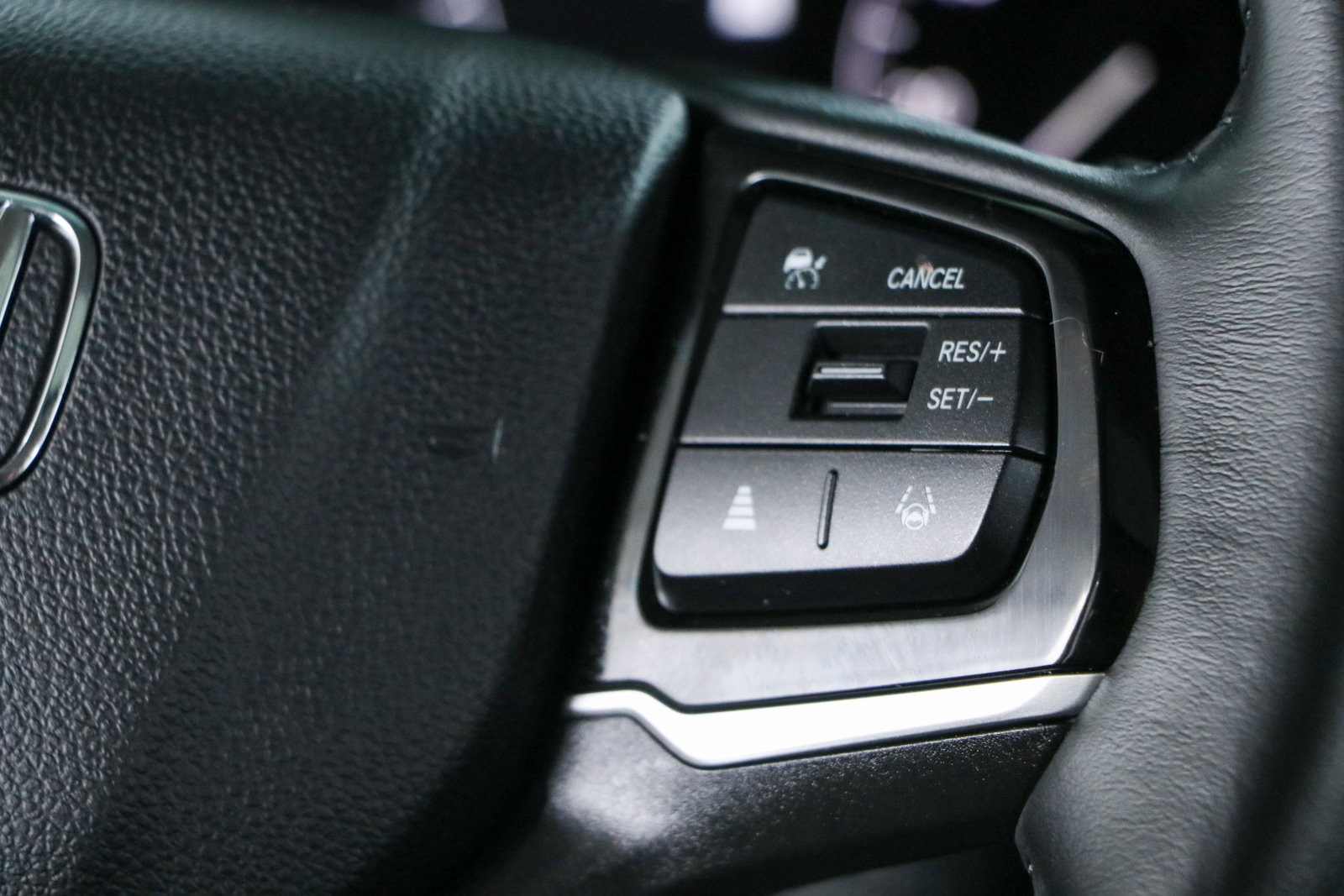 Used 2025 Honda Odyssey EX-L image 14