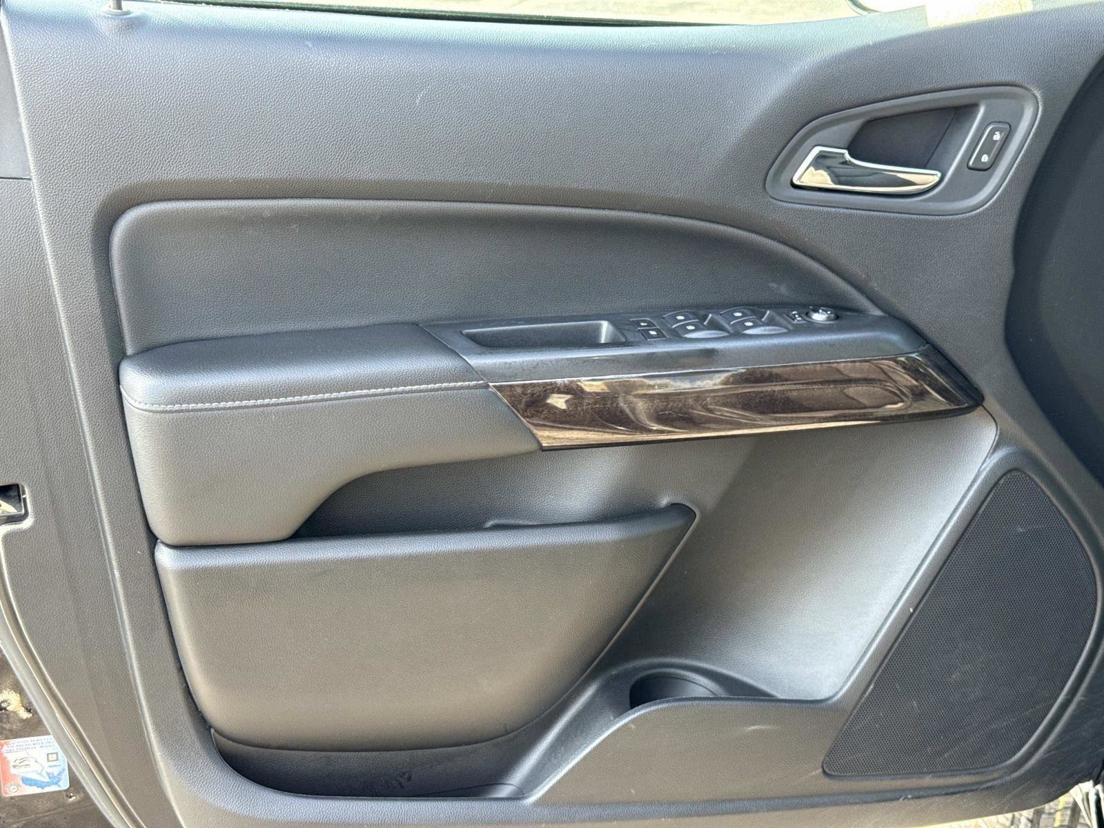 Used 2019 GMC Canyon SLE image 17