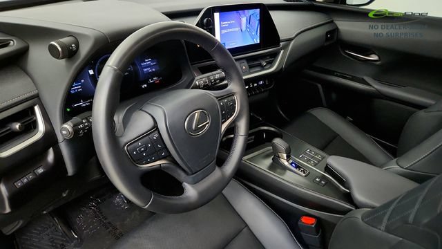 Used 2025 Lexus UX 300h FWD image 47