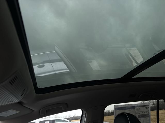 New 2026 Volkswagen Atlas SEL Premium R-Line image 19